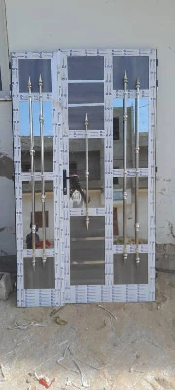 Vitres,portes en Aluminium, image 1